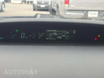 2011 Toyota Prius Two – miniatura 9
