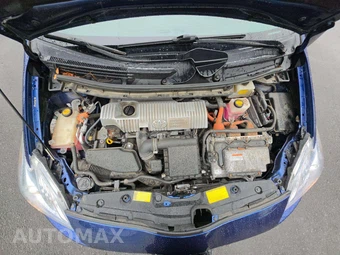 2011 Toyota Prius Two – miniatura 27