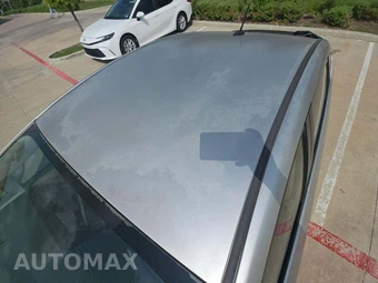 2011 Toyota Prius Two - miniatura 28