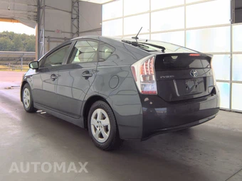 2011 Toyota Prius Two - miniatura 6