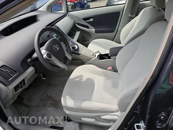 2011 Toyota Prius Two - miniatura 7