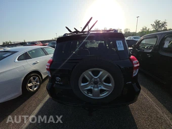 2011 Toyota RAV4 - miniatura 5