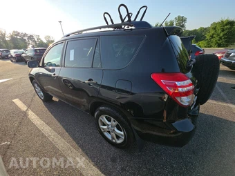 2011 Toyota RAV4 - miniatura 6