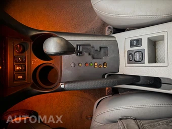 2011 Toyota RAV4 Limited - miniatura 22