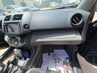 2011 Toyota RAV4 Limited – miniatura 16