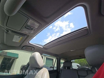 2011 Toyota RAV4 Limited – miniatura 8