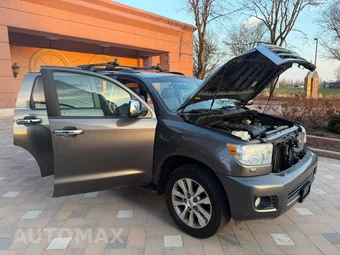 2011 Toyota Sequoia Limited - miniatura 16