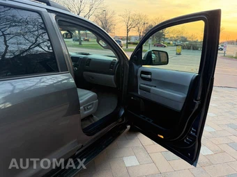 2011 Toyota Sequoia Limited - miniatura 34