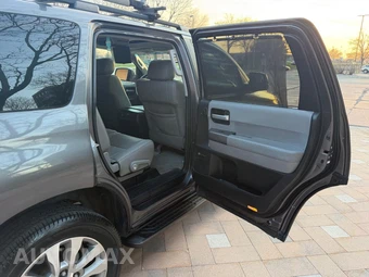 2011 Toyota Sequoia Limited - miniatura 42