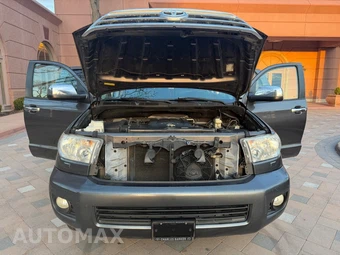 2011 Toyota Sequoia Limited - miniatura 9