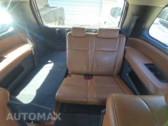 2011 Toyota Sequoia Platinum – miniatura 13