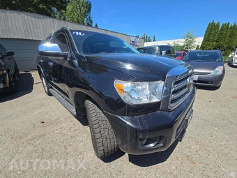 2011 Toyota Sequoia Platinum – miniatura 4