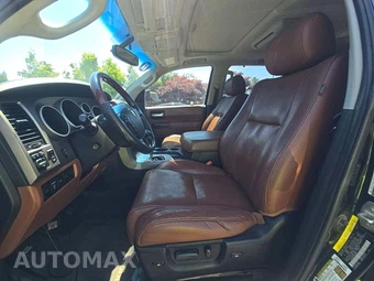 2011 Toyota Sequoia Platinum – miniatura 6