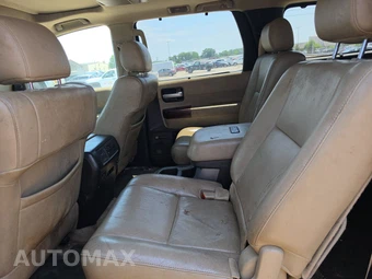 2011 Toyota Sequoia Platinum - miniatura 16