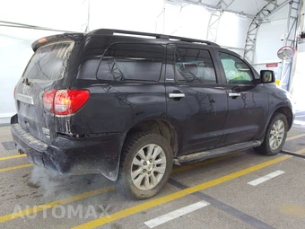 2011 Toyota Sequoia Platinum - miniatura 4