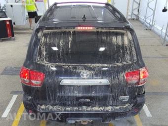 2011 Toyota Sequoia Platinum - miniatura 5