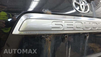 2011 Toyota Sequoia Platinum – miniatura 14