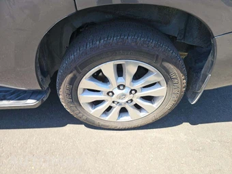 2011 Toyota Sequoia Platinum - miniatura 26