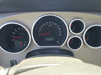 2011 Toyota Sequoia Platinum - miniatura 6