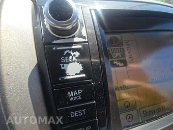 2011 Toyota Sequoia Platinum – miniatura 27