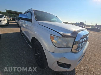 2011 Toyota Sequoia Platinum - miniatura 3