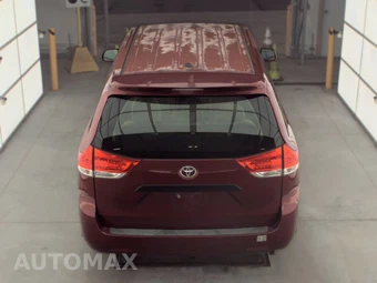 2011 Toyota Sienna 7-Passenger 119.3" WB – miniatura 5