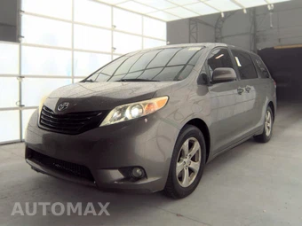 2011 Toyota Sienna 7-Passenger 119.3" WB