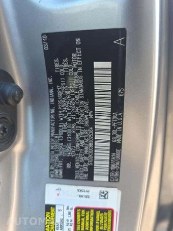 2011 Toyota Sienna 7-Passenger 119.3" WB - miniatura 4