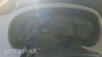2011 Toyota Sienna LE 8-Passenger 119.3" WB - miniatura 27