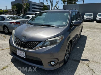 2011 Toyota Sienna SE 8-Passenger 119.3" WB - car from the USA, Manheim Buy-Now listing at AUTOMAX