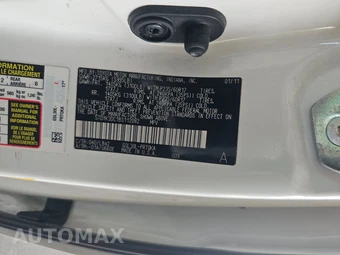 2011 Toyota Sienna XLE 8-Passenger 119.3" WB - miniatura 14