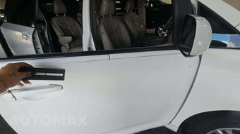 2011 Toyota Sienna XLE 8-Passenger 119.3" WB - miniatura 31