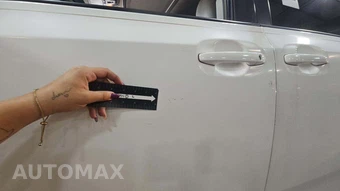 2011 Toyota Sienna XLE 8-Passenger 119.3" WB - miniatura 36