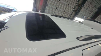 2011 Toyota Sienna XLE 8-Passenger 119.3" WB - miniatura 43