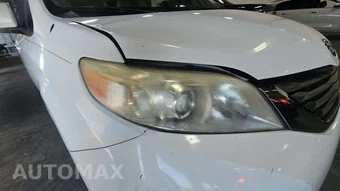 2011 Toyota Sienna XLE 8-Passenger 119.3" WB - miniatura 49