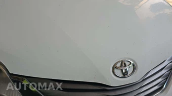 2011 Toyota Sienna XLE 8-Passenger 119.3" WB - miniatura 36