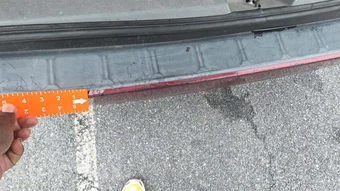 2011 Toyota Sienna XLE 8-Passenger 119.3" WB - miniatura 9