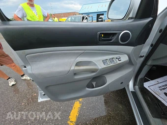 2011 Toyota Tacoma Crew Cab Medium Bed – miniatura 9