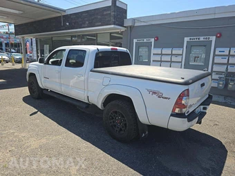 2011 Toyota Tacoma Crew Cab Medium Bed – miniatura 2