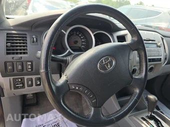 2011 Toyota Tacoma Extended Cab Medium Bed w/Rear Doors - miniatura 10