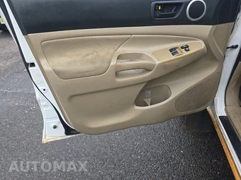 2011 Toyota Tacoma Extended Cab Medium Bed w/Rear Doors - miniatura 9
