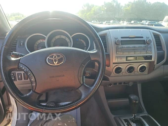 2011 Toyota Tacoma PreRunner Crew Cab Medium Bed - miniatura 13