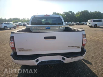 2011 Toyota Tacoma PreRunner Crew Cab Medium Bed - miniatura 6