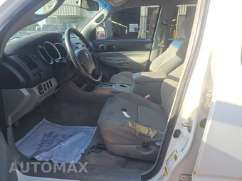 2011 Toyota Tacoma PreRunner Crew Cab Medium Bed - miniatura 8