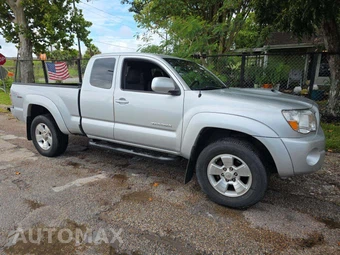 2011 Toyota Tacoma PreRunner Extended Cab Medium Bed w/Rear Doors - miniatura 4