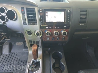 2011 Toyota Tundra Limited Crew Cab Short Bed - miniatura 11