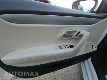 2011 Volkswagen CC R-Line – miniatura 9