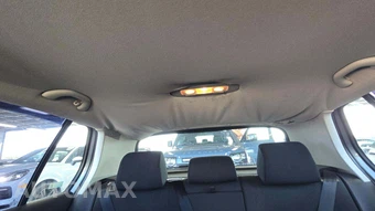 2011 Volkswagen Golf Comfortline Hatchback – miniatura 23