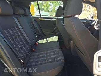 2011 Volkswagen GTI w/Sunroof - miniatura 13