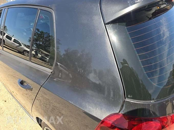 2011 Volkswagen GTI w/Sunroof - miniatura 25